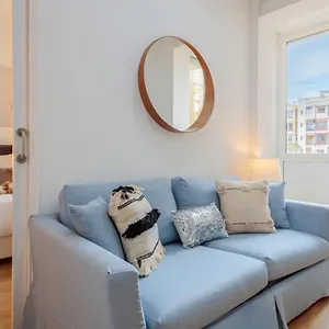 Apartamento Barcelonaforrent The Gaudí Suites, Barcelona